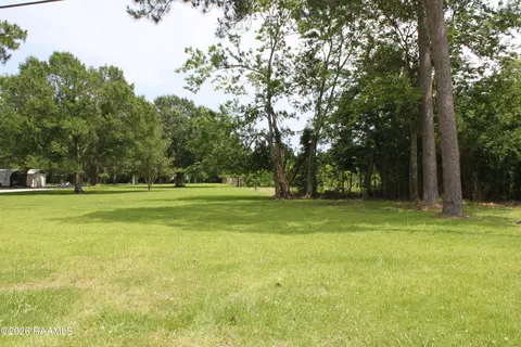 7207 Johnston St, Lafayette, LA 70503