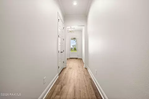 Entry Way - 106 Breakers Way, Scott, LA 70583 photo 2 of 5