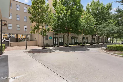201 Settlers Trace Blvd #4405, Lafayette, LA 70508