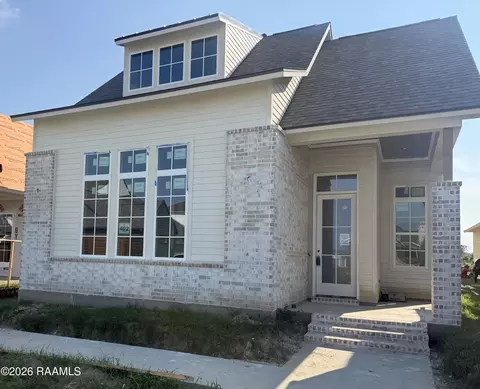 402 Broyles St, Youngsville, LA 70592