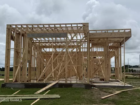 402 Broyles St, Youngsville, LA 70592