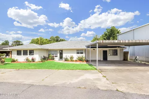1406 S State St, Abbeville, LA 70510