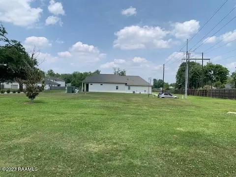 3304 Kaliste Saloom Rd, Lafayette, LA 70508