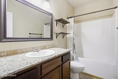 Bath - 211 Stoneridge Dr, Duson, LA 70529 photo 1 of 2