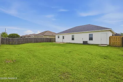 Exterior - 211 Stoneridge Dr, Duson, LA 70529 photo 2 of 2