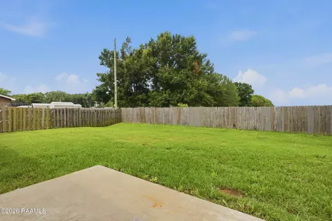 Exterior - 211 Stoneridge Dr, Duson, LA 70529 photo 1 of 2