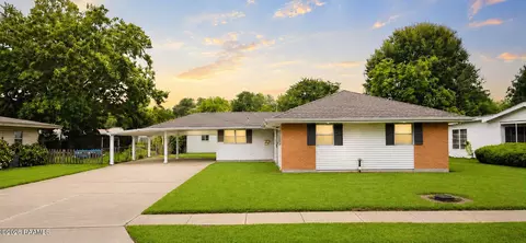 1126 Lee Charles St, Franklin, LA 70538