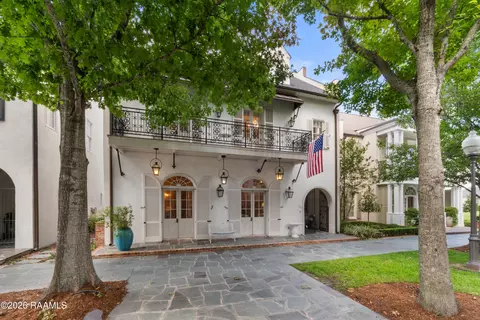 120 Princeton Woods Loop, Lafayette, LA 70508