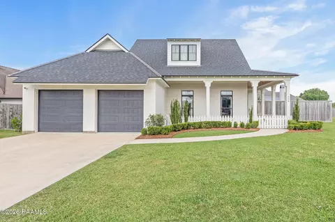 209 Oats Dr, Lafayette, LA 70508