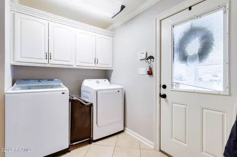Other - 709 W Pine St, Erath, LA 70533 photo 3 of 4