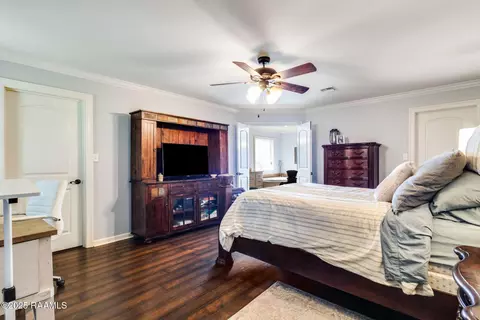 Bedroom - 709 W Pine St, Erath, LA 70533 photo 1 of 4