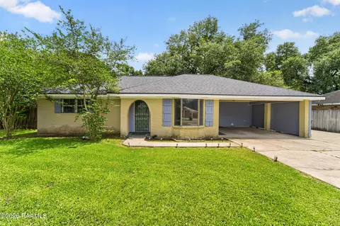 114 Japonica Dr, Lafayette, LA 70501