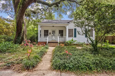 122 Adrienne St, Lafayette, LA 70506