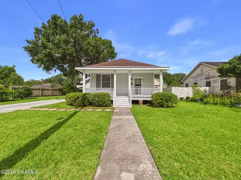 503 N Louisiana St, Abbeville, LA 70510