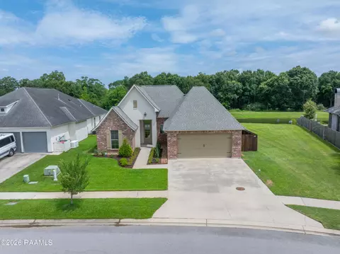 111 Narrow Way Dr, Lafayette, LA 70508