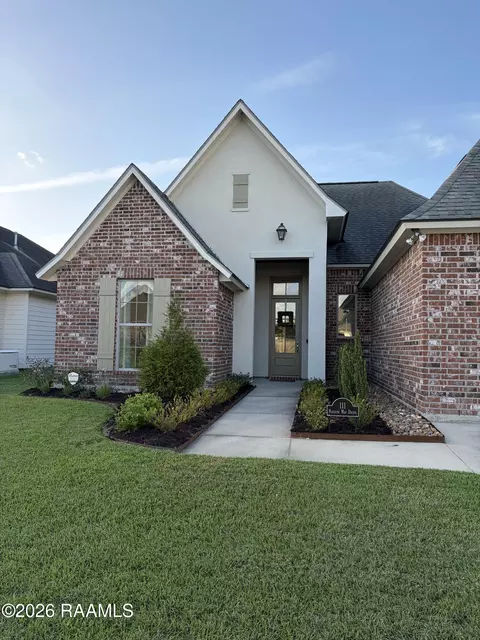 111 Narrow Way Dr, Lafayette, LA 70508