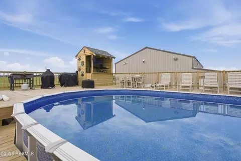 Exterior - 229 Unatex Rd, Eunice, LA 70535 photo 3 of 4
