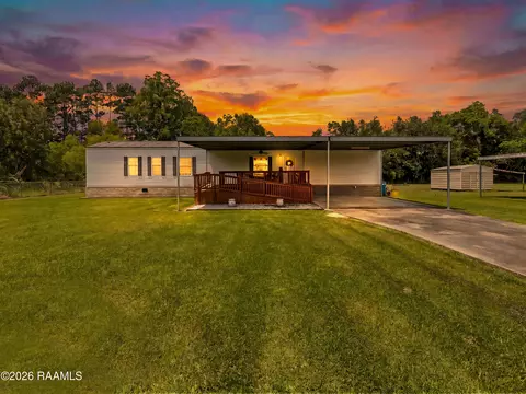 1105 Rene O Guidry Rd, Breaux Bridge, LA 70517