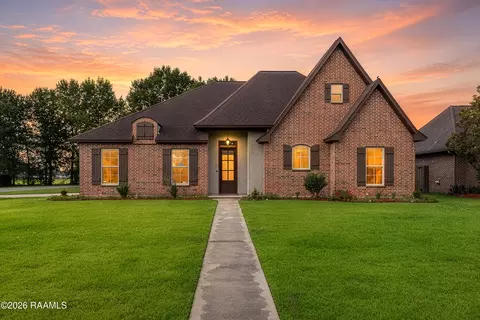 131 Ridge Run Ln, Carencro, LA 70520