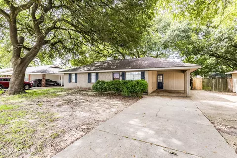 123 August Dr, Lafayette, LA 70506