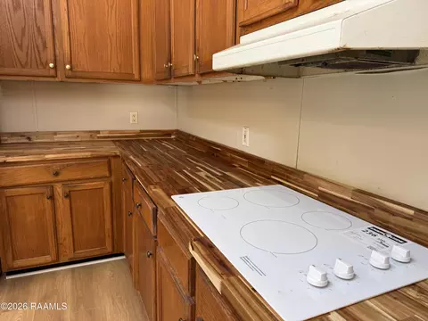 Kitchen - 112 Brayden Dr, Duson, LA 70529 photo 3 of 8