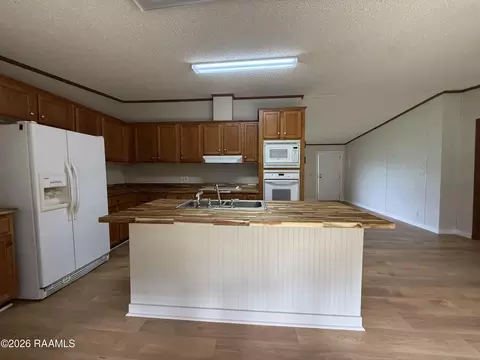 Kitchen - 112 Brayden Dr, Duson, LA 70529 photo 4 of 8