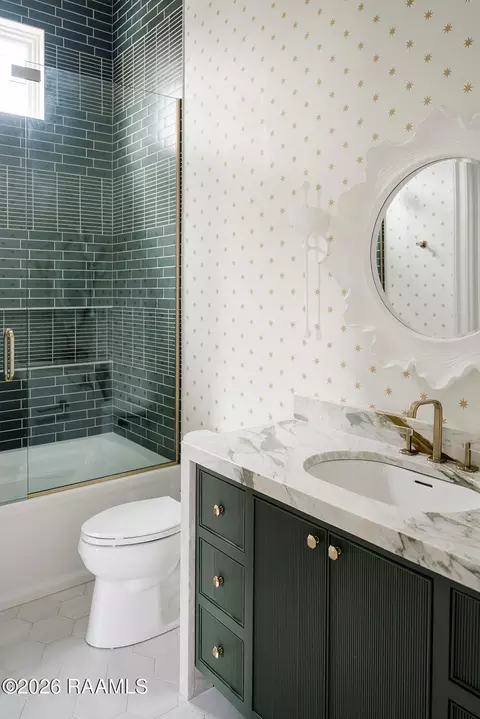 Bath - 616 Elysian Fields Dr, Lafayette, LA 70508 photo 5 of 9