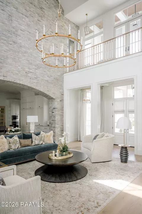 Living - 616 Elysian Fields Dr, Lafayette, LA 70508 photo 5 of 5