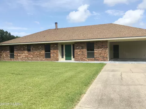 502 Astor Place Dr, New Iberia, LA 70563