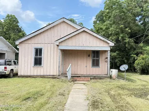 648 Perrault St, Opelousas, LA 70570