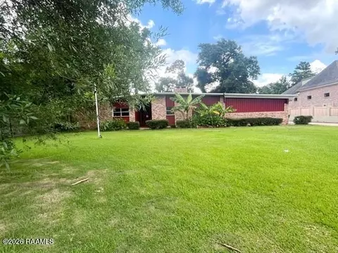 421 E Demanade Dr, Lafayette, LA 70503