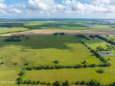 Mahogany Road, Kaplan, LA 70548