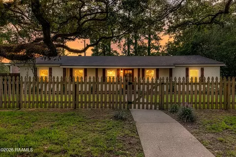 720 Myrtle Pl, Lafayette, LA 70506