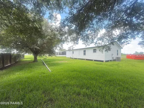 Exterior - 9936 Lou Ella Rd, Kaplan, LA 70548 photo 2 of 2