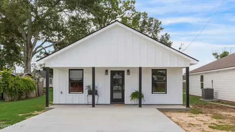 206 2nd St, Duson, LA 70529