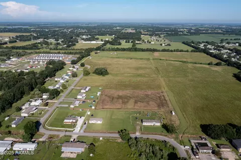 519 Colorado Rd, Duson, LA 70529 photo 4