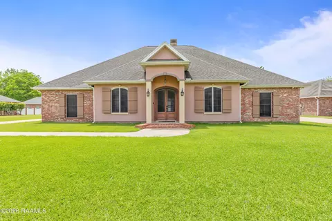 605 Terrell Ct, New Iberia, LA 70563