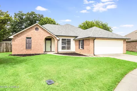 508 Emancipation Dr, Broussard, LA 70518