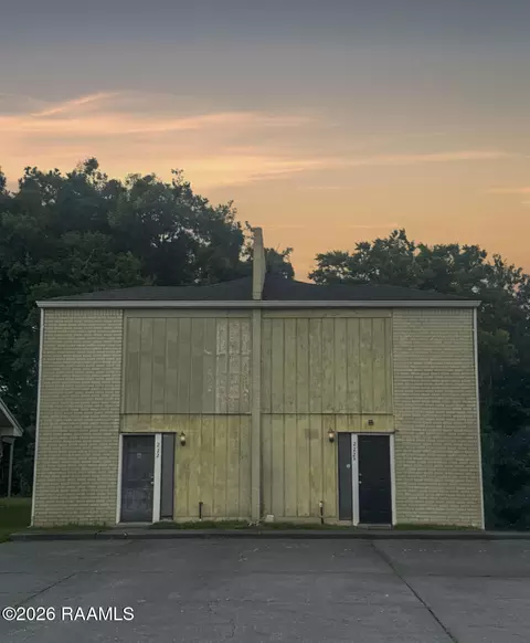 222 Ryder Dr #A B, Lafayette, LA 70508