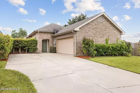 1333 Dulles Dr, Lafayette, LA 70506