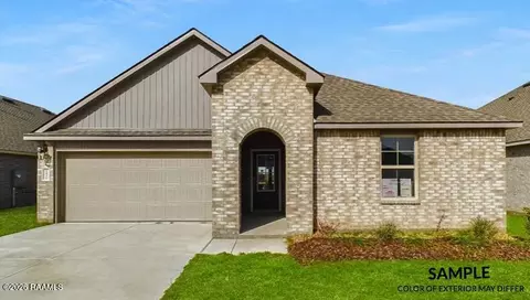1514 Ashland Rdg, New Iberia, LA 70560