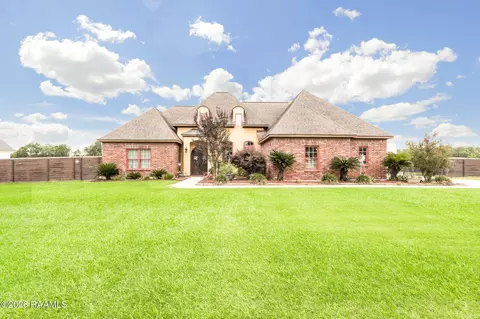 5526 Woodlawn Rd, Maurice, LA 70555