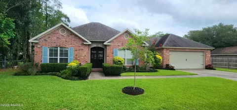 905 Alice Dr, Lafayette, LA 70503