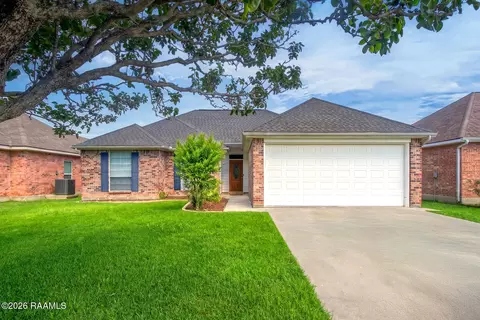 105 Wildflower Ln, Lafayette, LA 70506