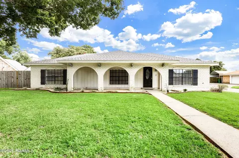 129 Alyene Dr, Lafayette, LA 70506