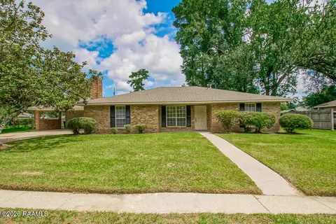 9525 Redwood Dr, Baton Rouge, LA 70814
