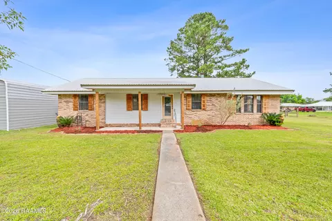 1046 Helen St, Saint Martinville, LA 70582