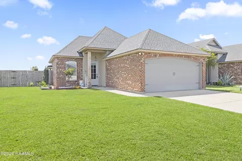 101 Cedar Mound Ln, Youngsville, LA 70592