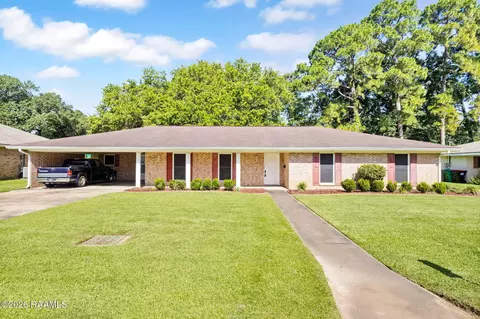 111 Norman Dr, Lafayette, LA 70501