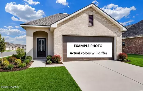 206 Hidden Meadows Dr, Lafayette, LA 70506